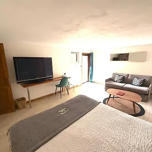 La Du Rhone 2*, Miribel (Ain) France